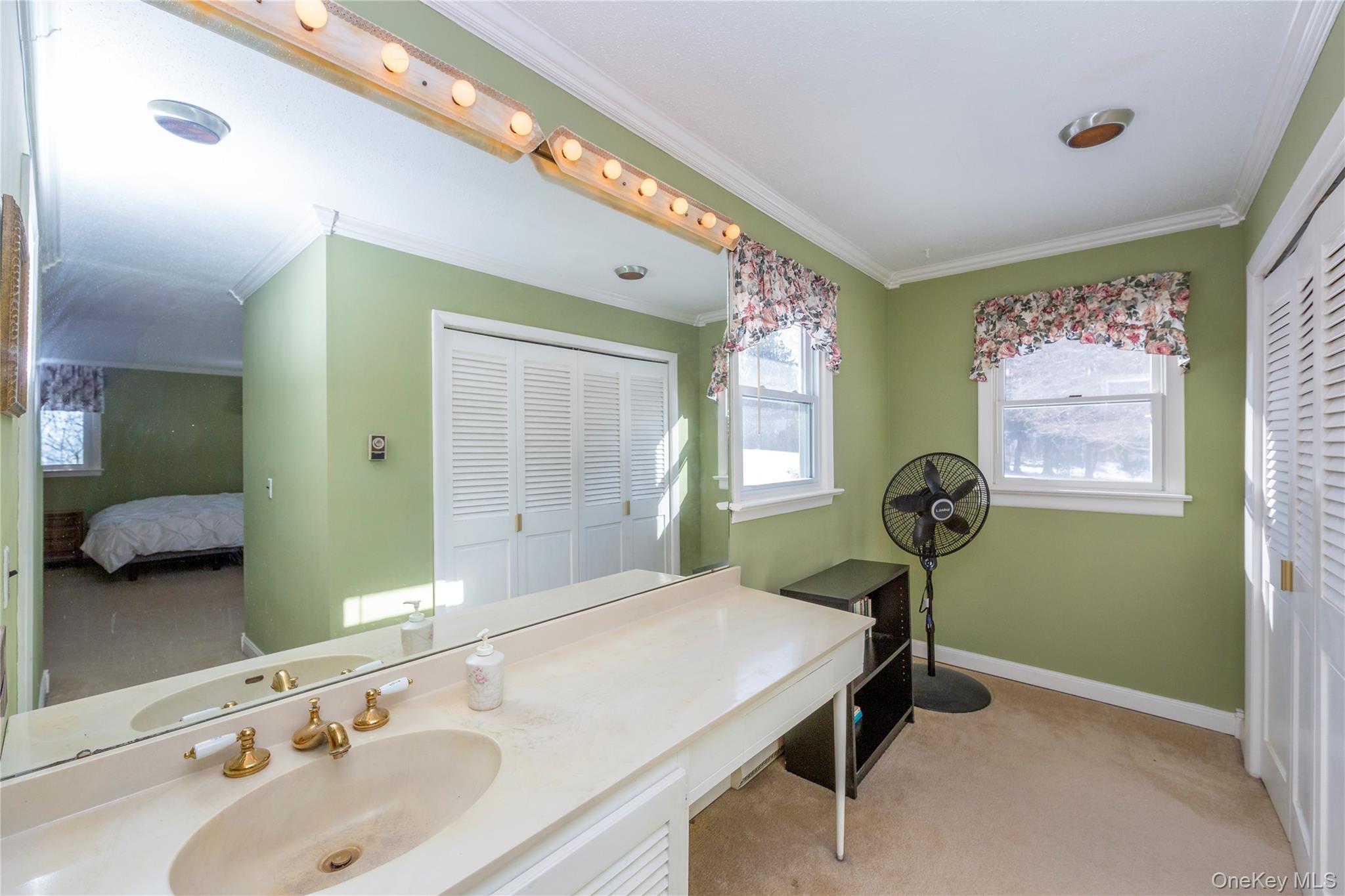 94 S Quaker Hill Road, Pawling, NY 12564