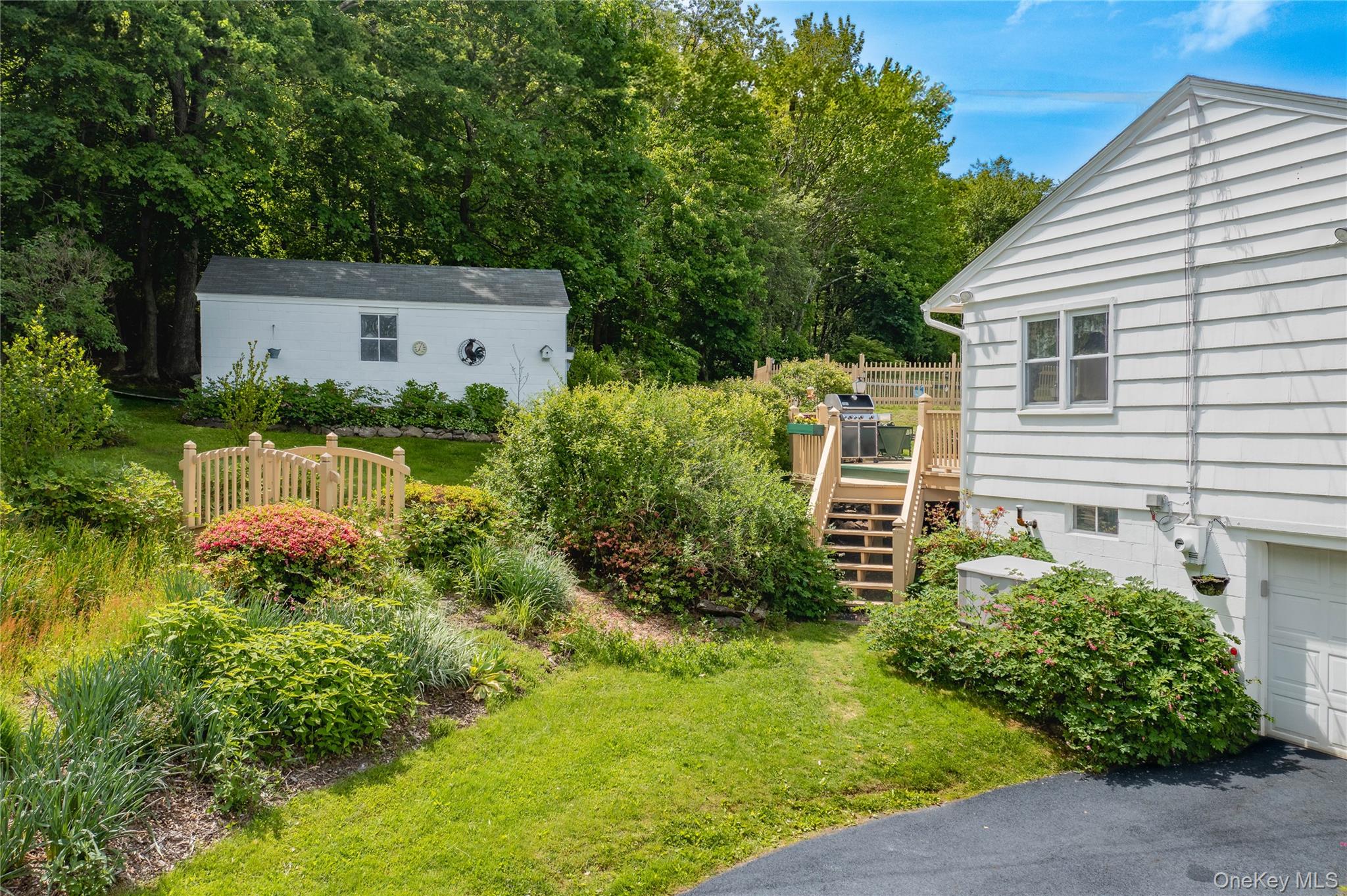 94 S Quaker Hill Road, Pawling, NY 12564