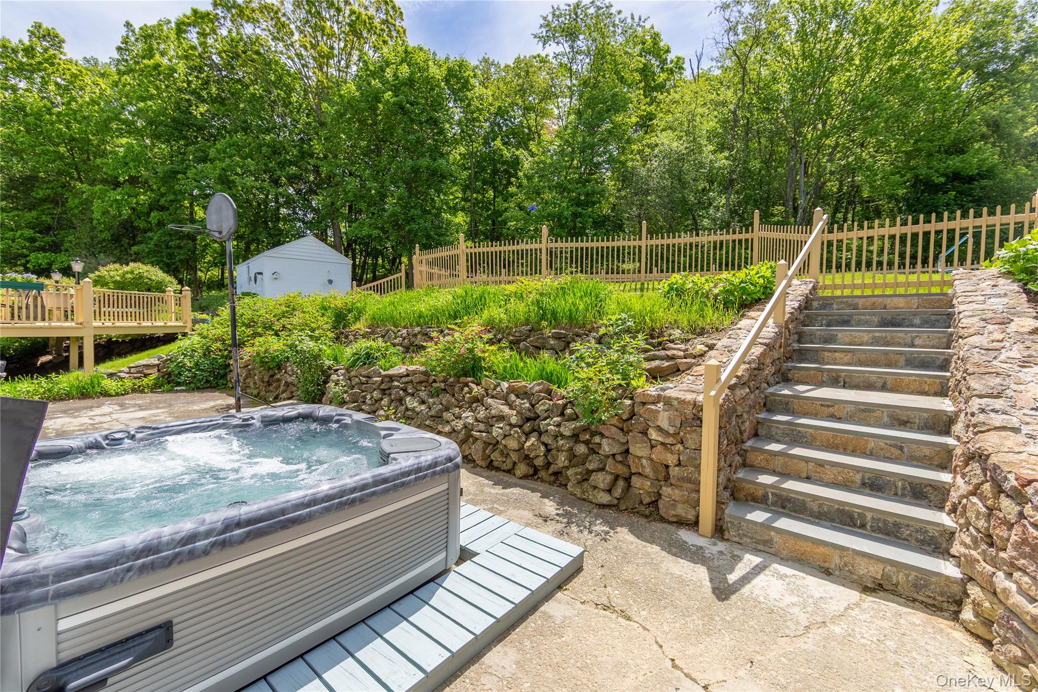 94 S Quaker Hill Road, Pawling, NY 12564