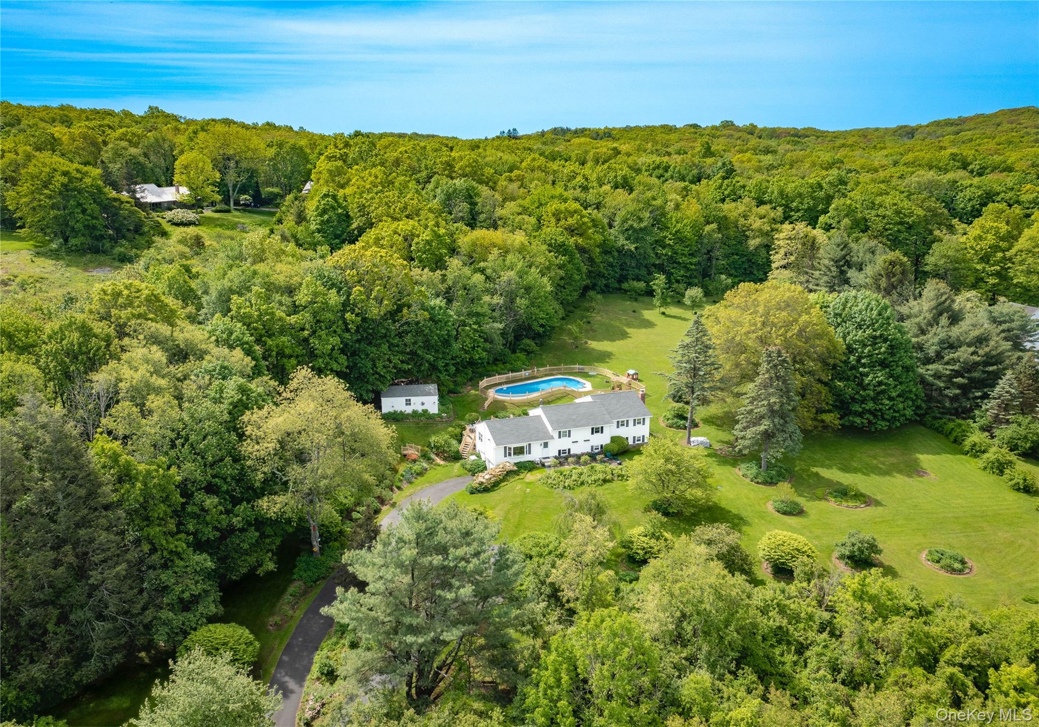 94 S Quaker Hill Road, Pawling, NY 12564