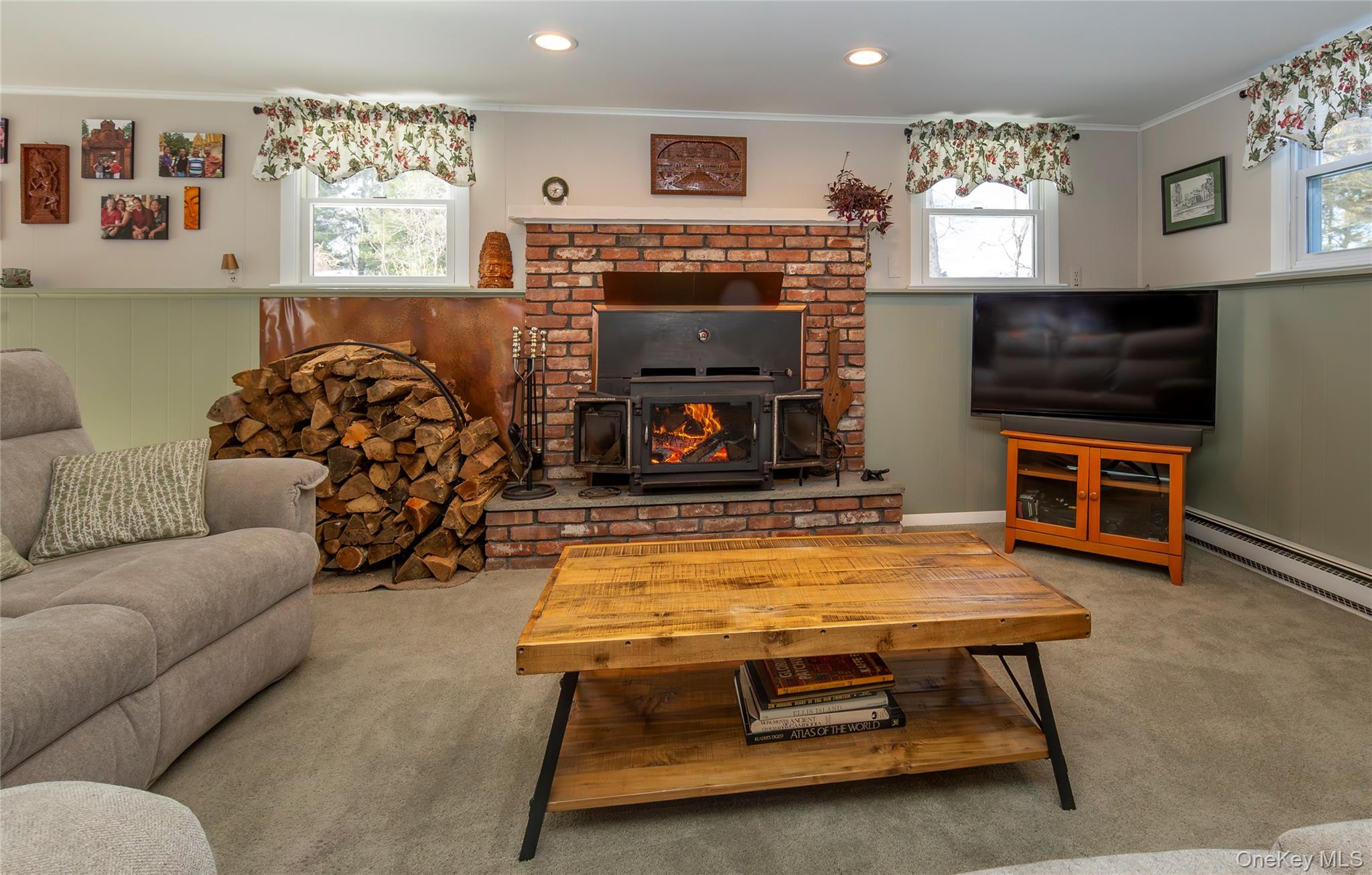 94 S Quaker Hill Road, Pawling, NY 12564