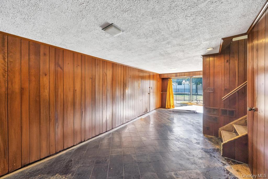 196 Haypath Road, Old Bethpage, NY 11804