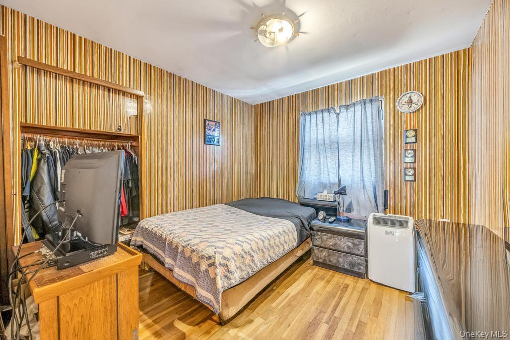 196 Haypath Road, Old Bethpage, NY 11804