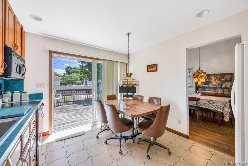 196 Haypath Road, Old Bethpage, NY 11804