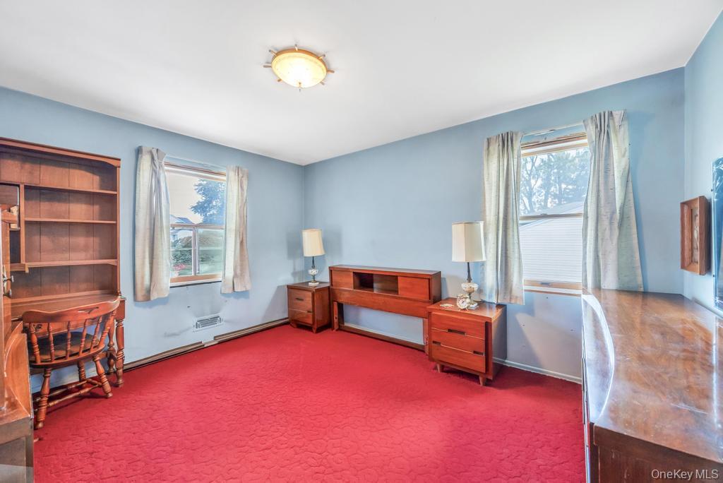 196 Haypath Road, Old Bethpage, NY 11804