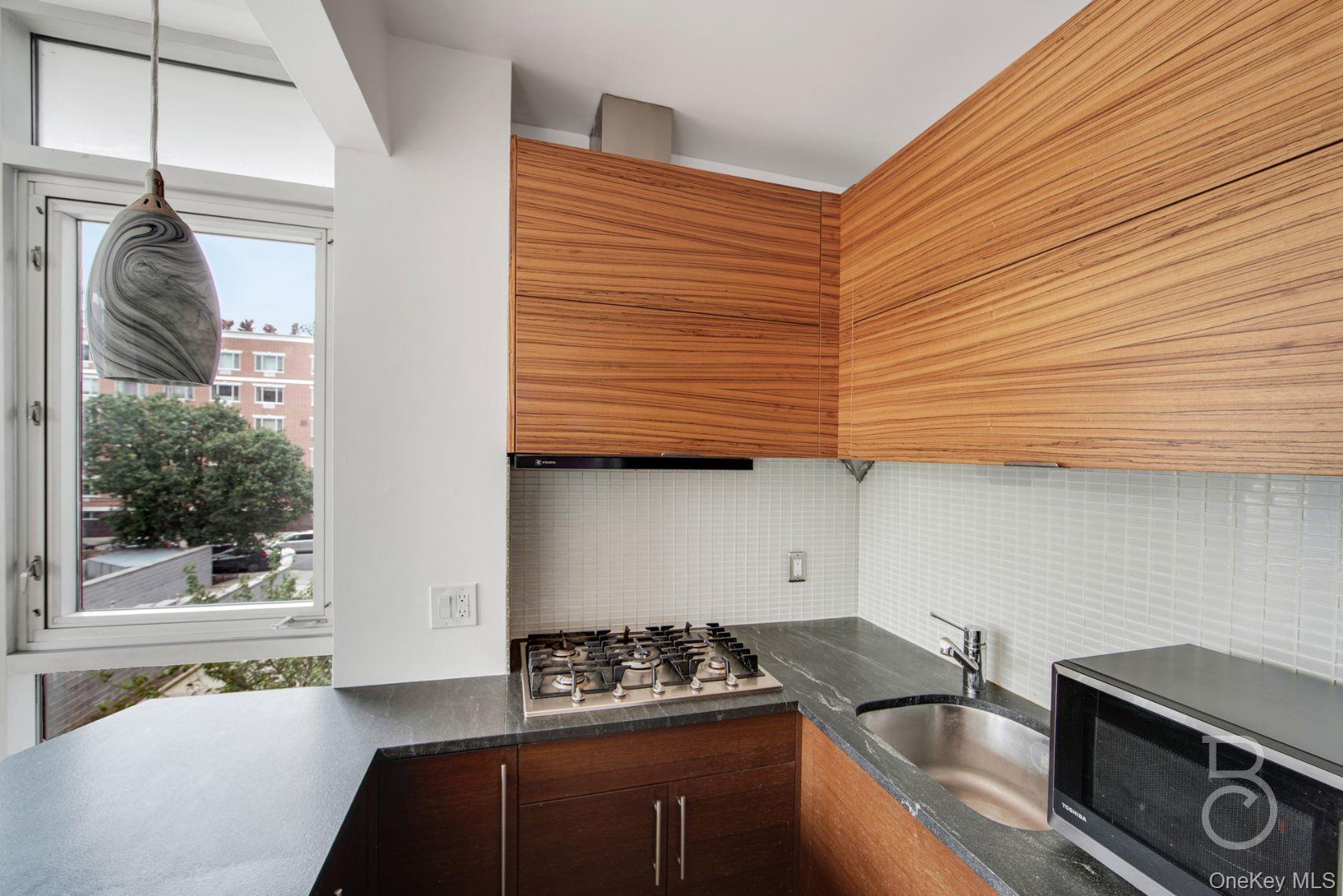 11-24 31st Avenue # 3A, Astoria, NY 11106