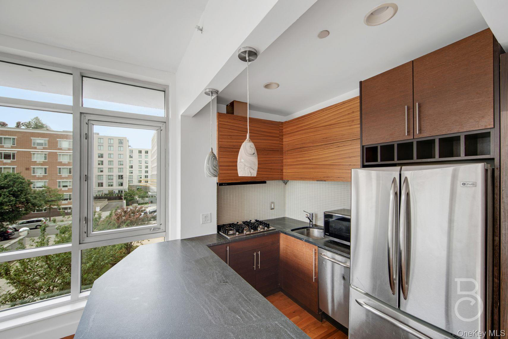 11-24 31st Avenue # 3A, Astoria, NY 11106