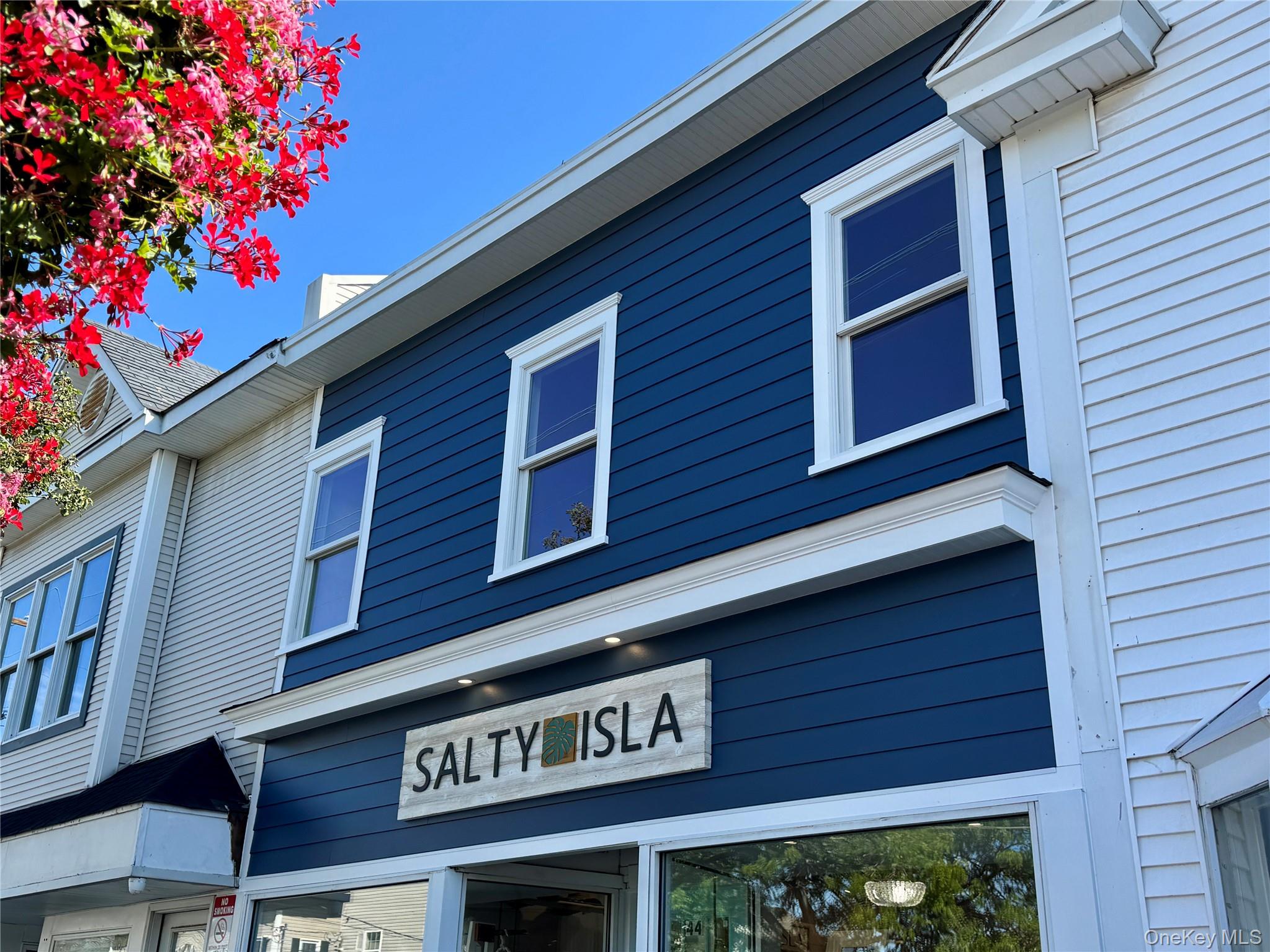 44 S Main Street, Sayville, NY 11782