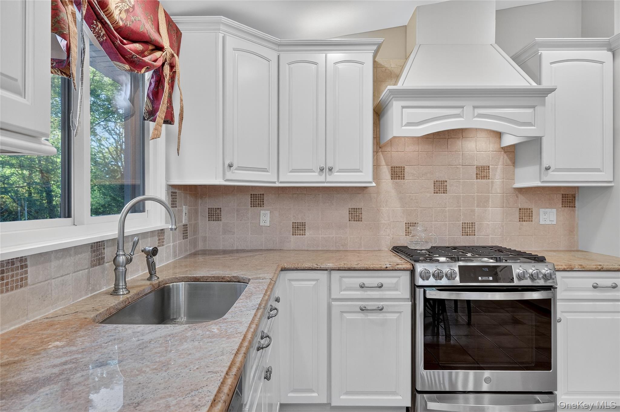 2607 Broadview Drive, Yorktown Heights, NY 10598