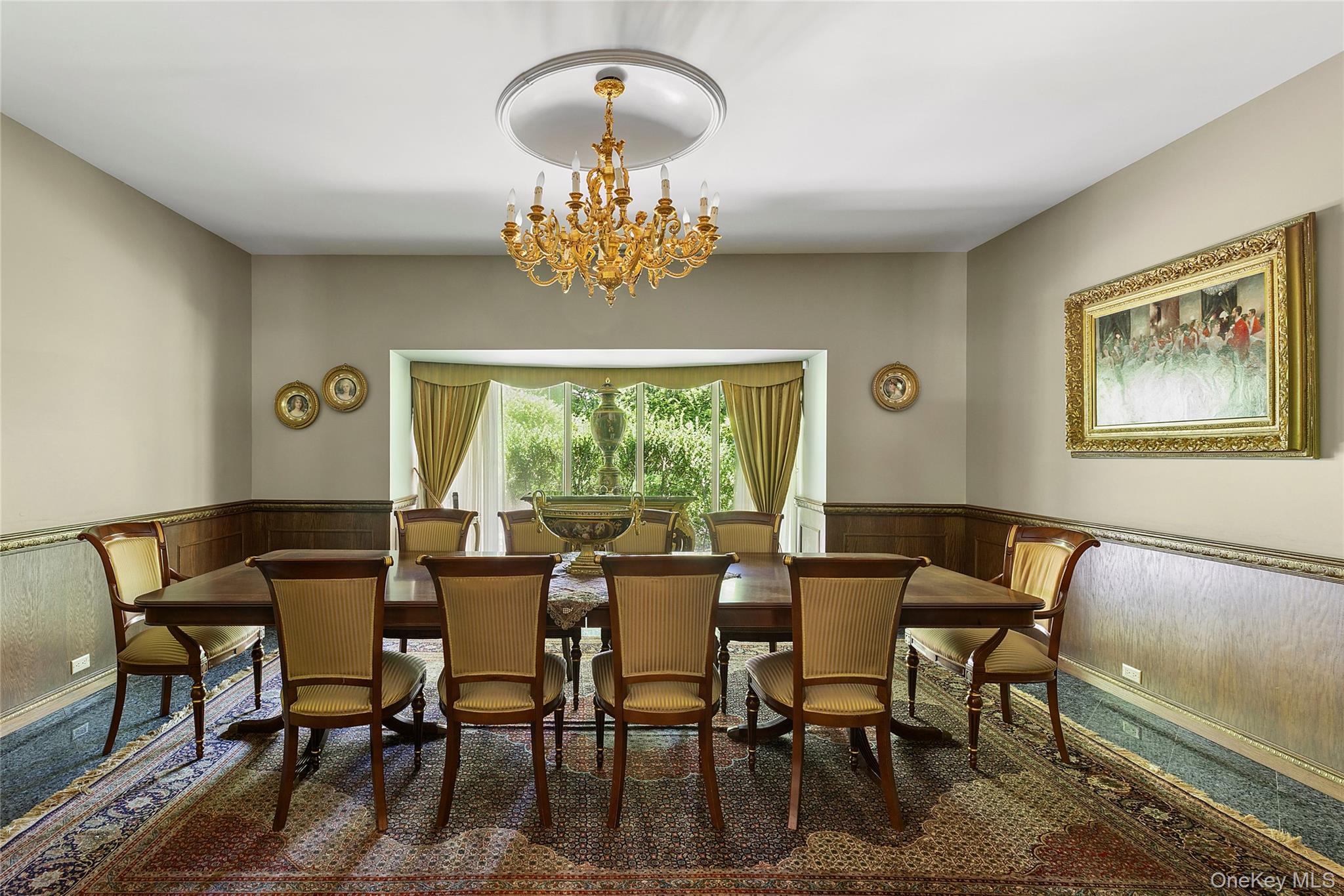 13 Chanticlare Drive, Manhasset, NY 11030