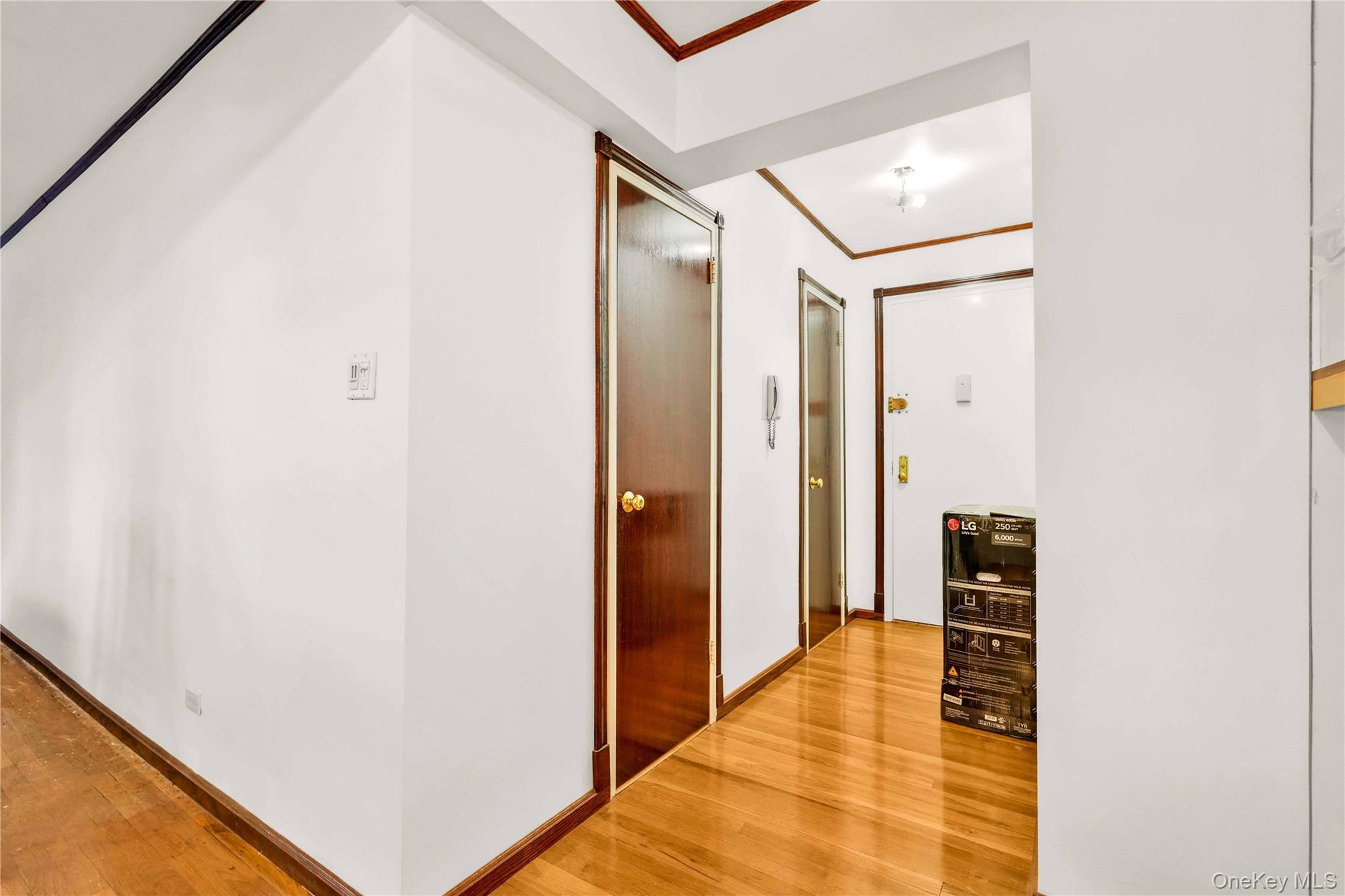 224-24 Union Turnpike # 2B, Bayside, NY 11364