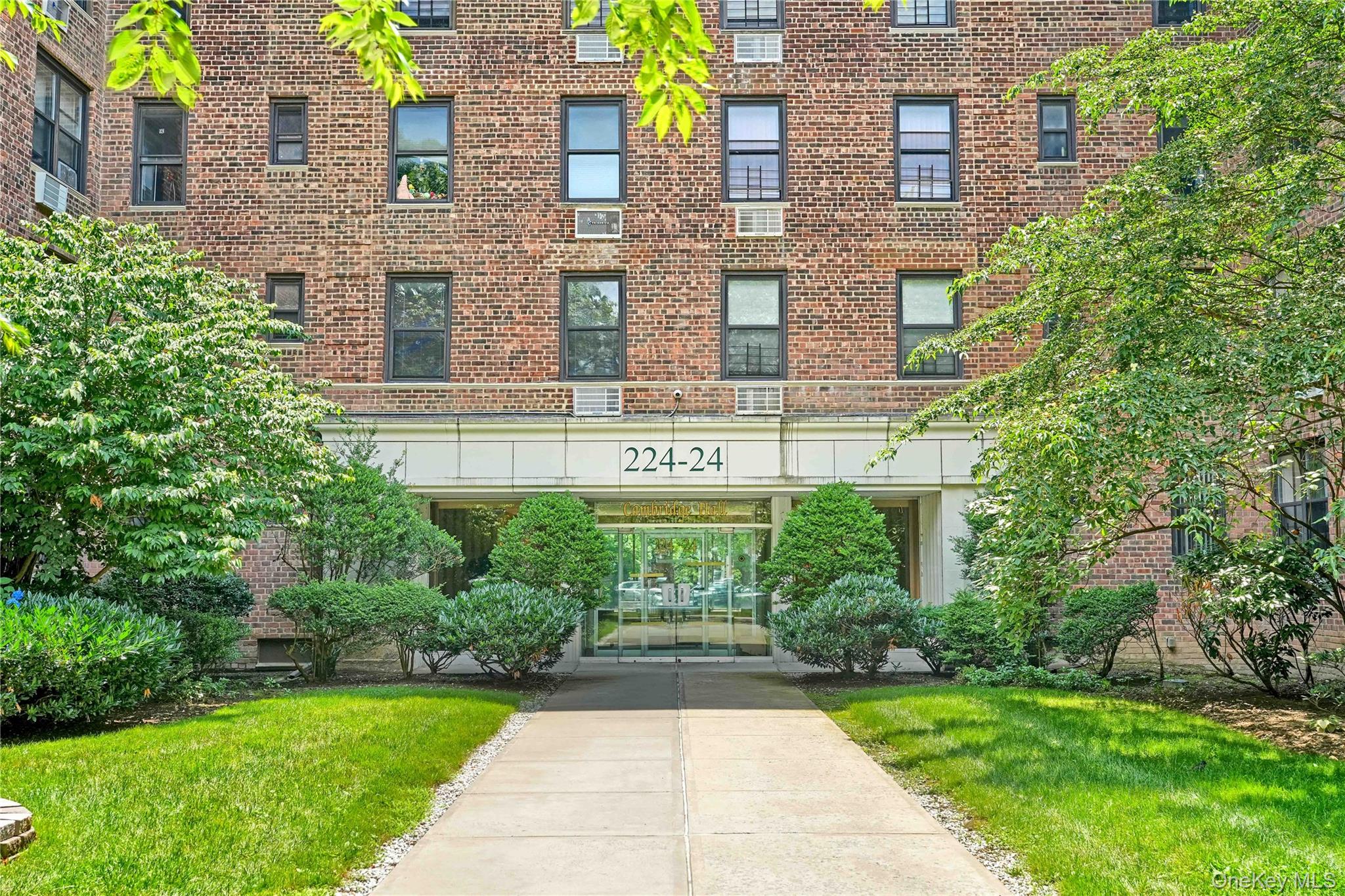 224-24 Union Turnpike # 2B, Bayside, NY 11364