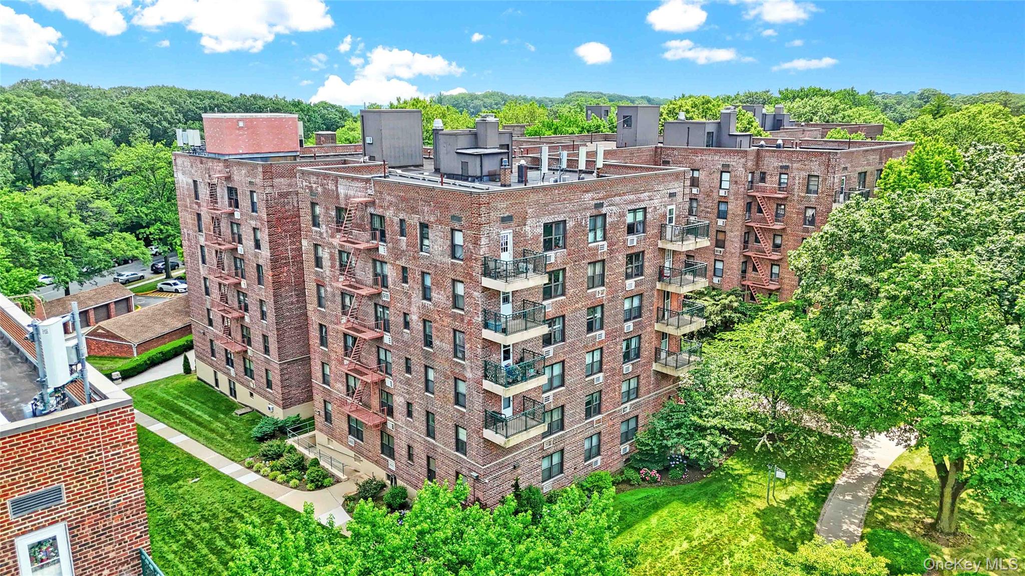 224-24 Union Turnpike # 2B, Bayside, NY 11364