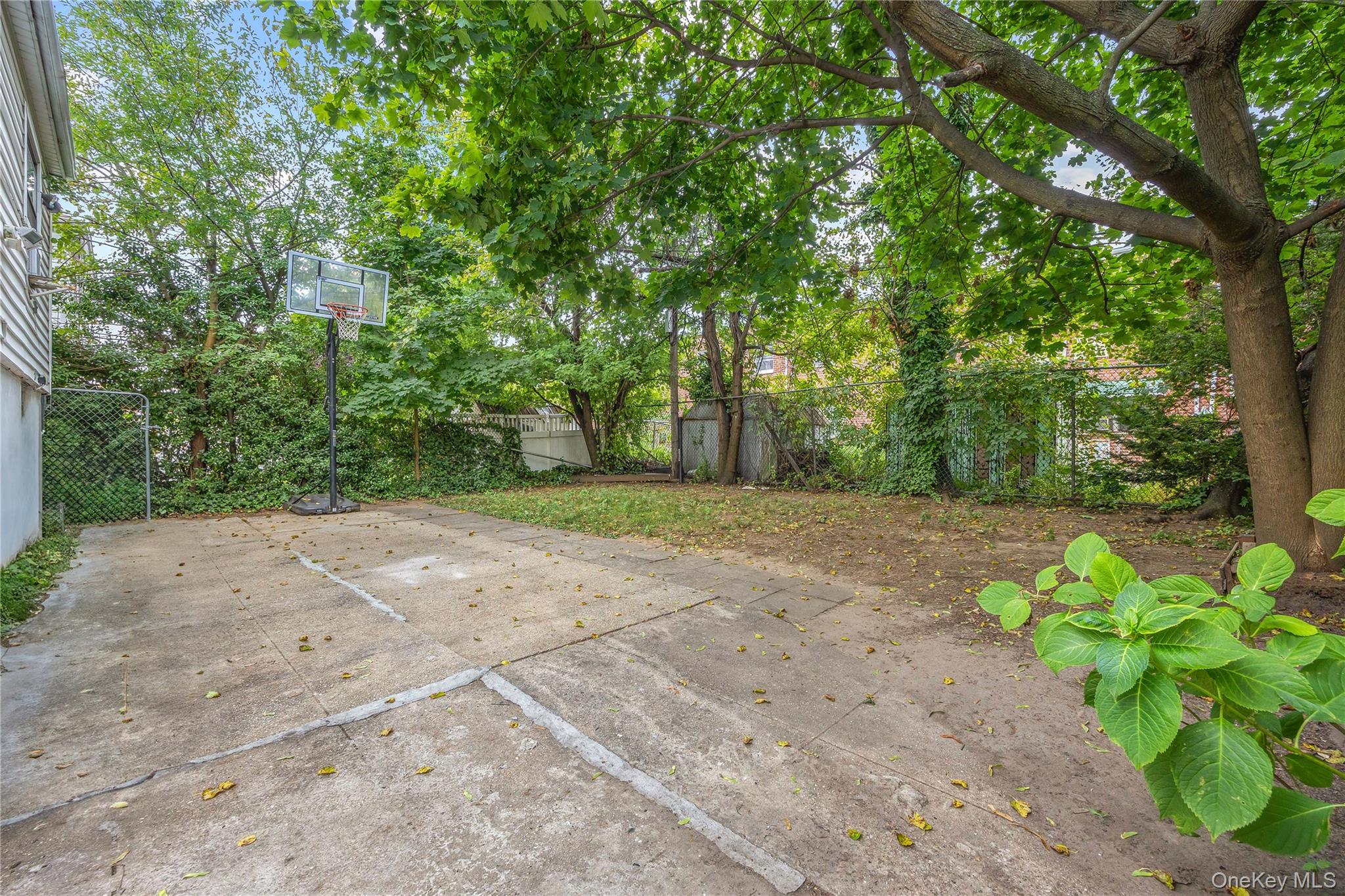 1320 East 101st Street, Brooklyn, NY 11236