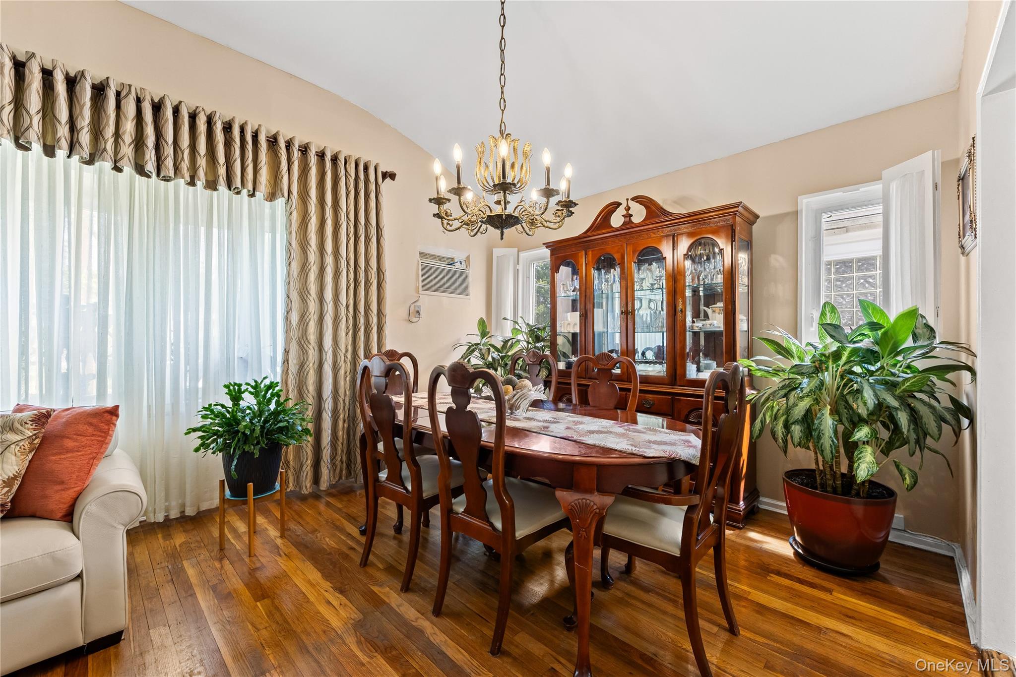 1320 East 101st Street, Brooklyn, NY 11236