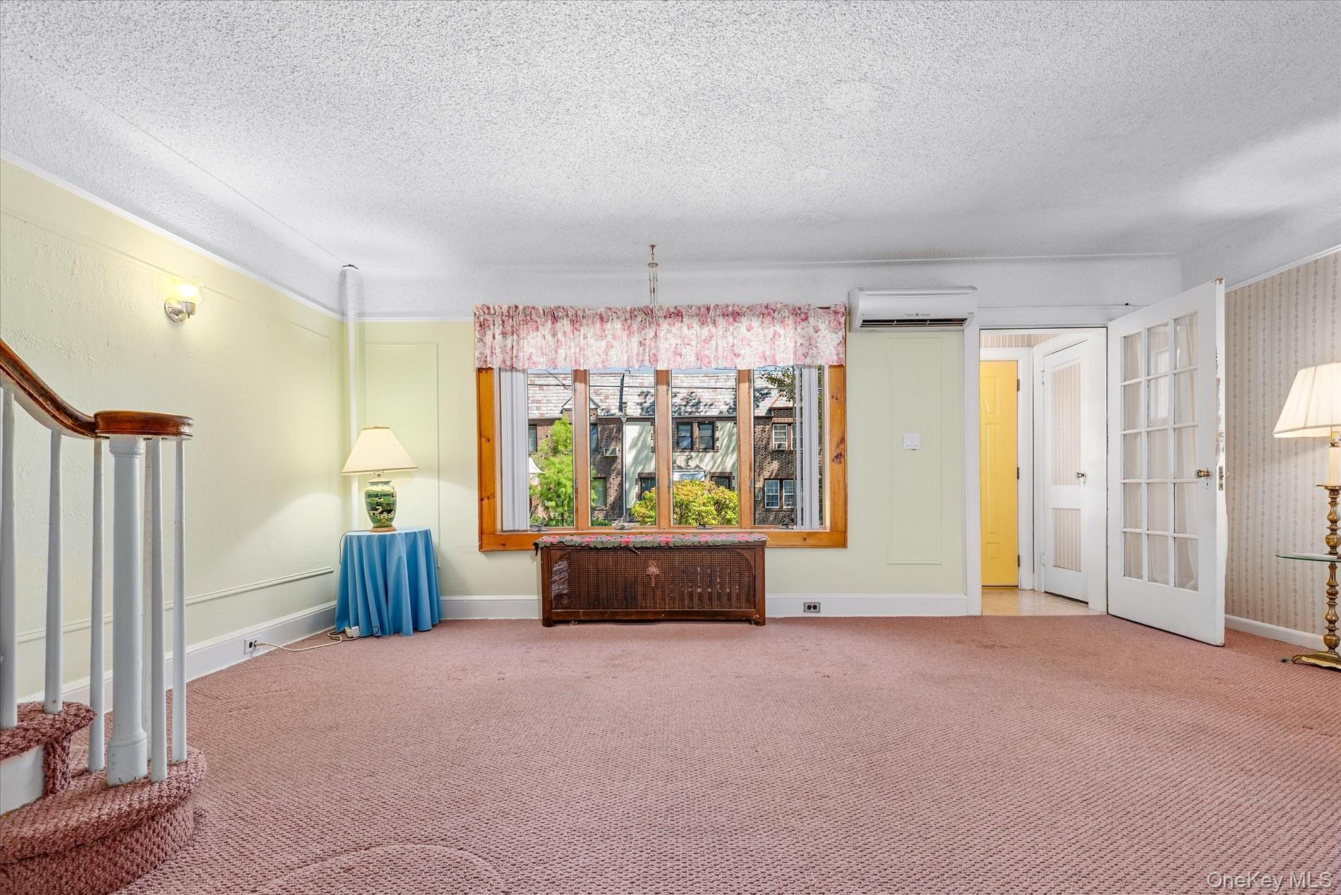 64-22 79th Street, Middle Village, NY 11379