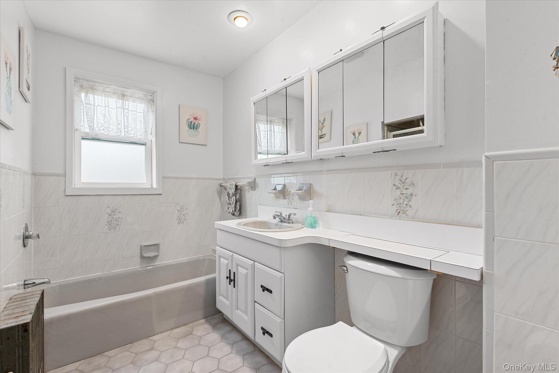 64-22 79th Street, Middle Village, NY 11379