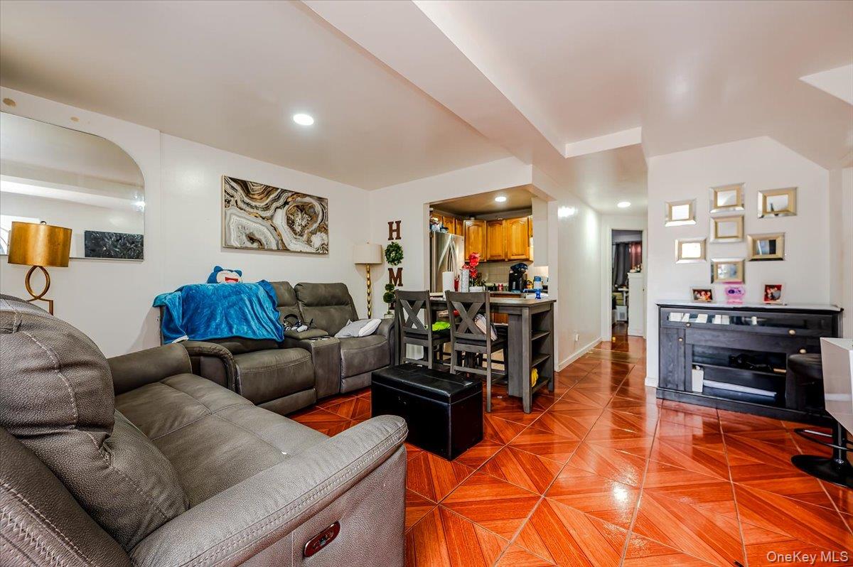 10010 133rd Avenue, Ozone Park, NY 11417