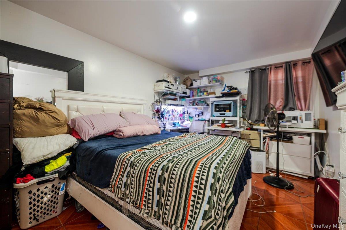 10010 133rd Avenue, Ozone Park, NY 11417