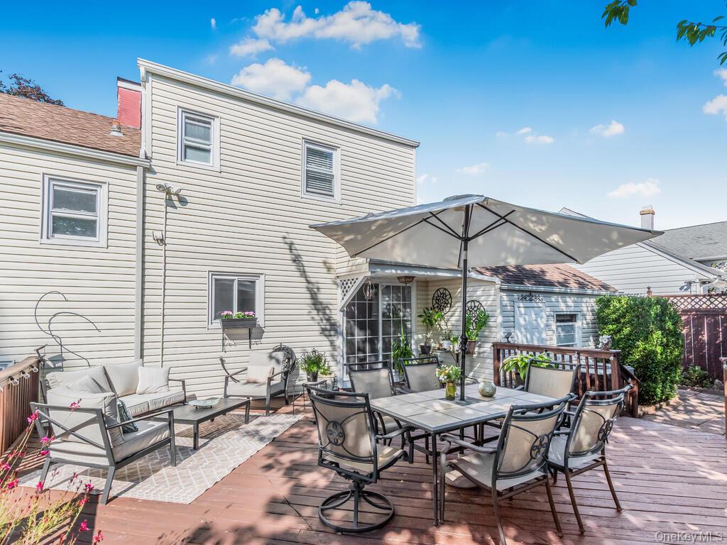 11 Montclair Road, Yonkers, NY 10710