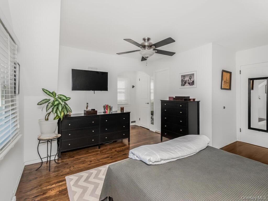 11 Montclair Road, Yonkers, NY 10710