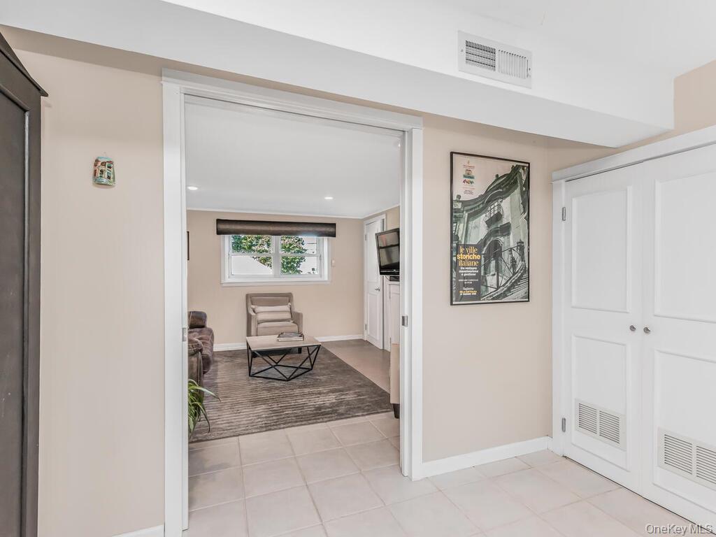 11 Montclair Road, Yonkers, NY 10710