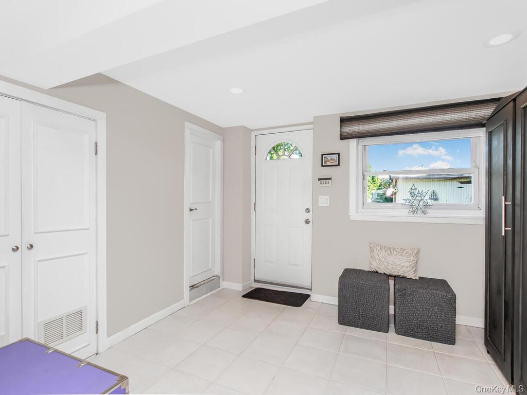 11 Montclair Road, Yonkers, NY 10710