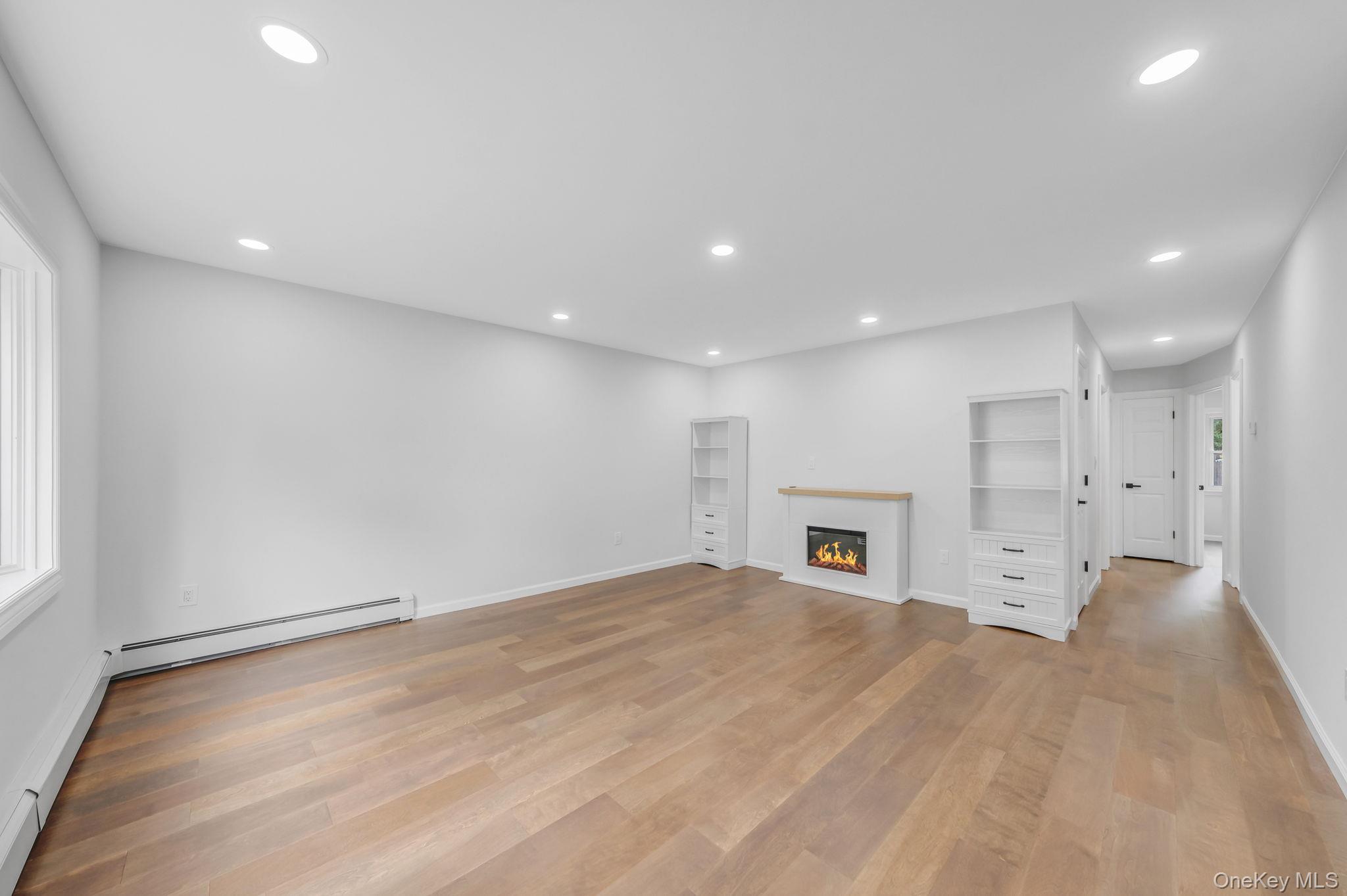 66 Laurin Road, Calverton, NY 11933