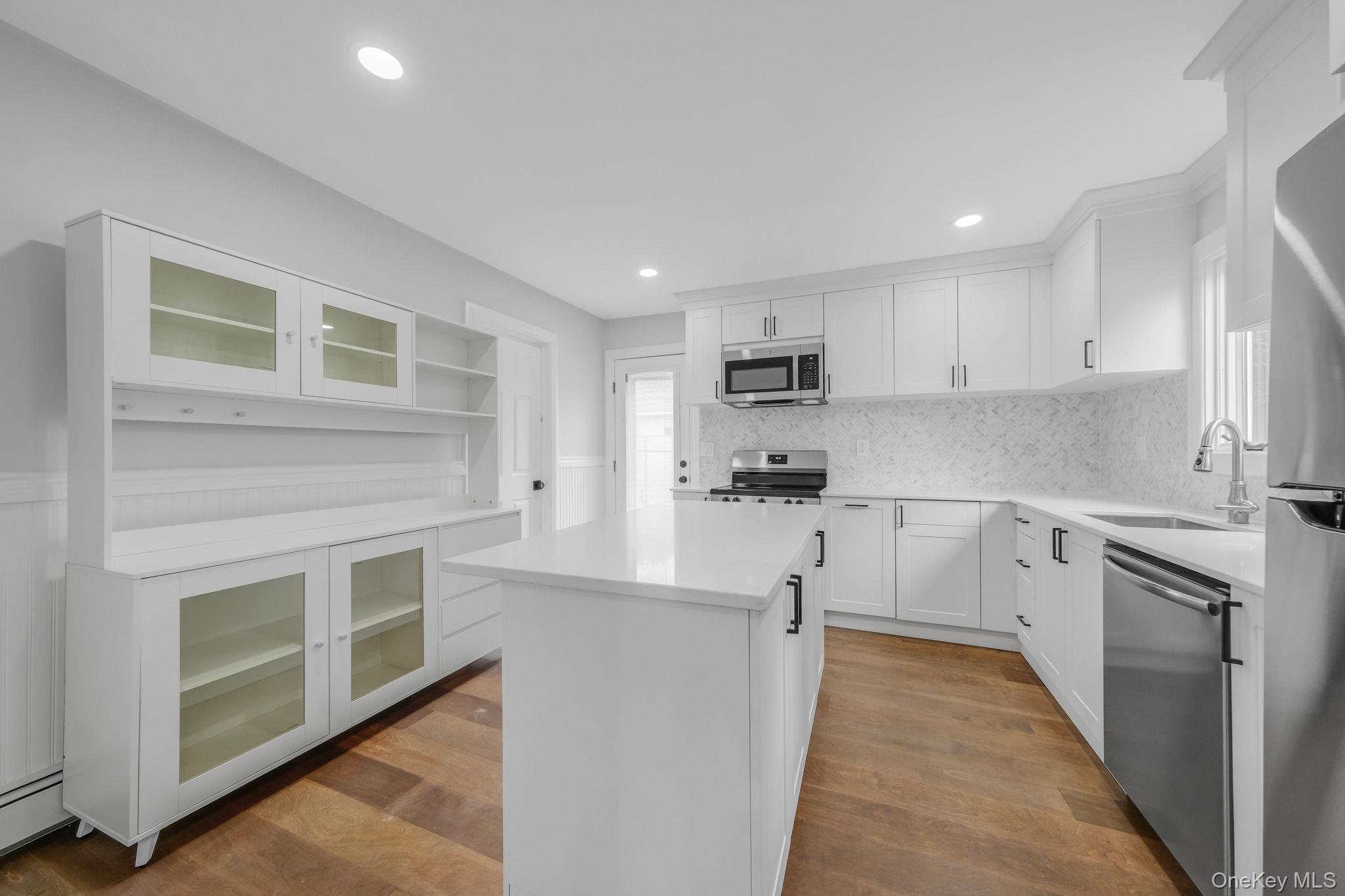 66 Laurin Road, Calverton, NY 11933