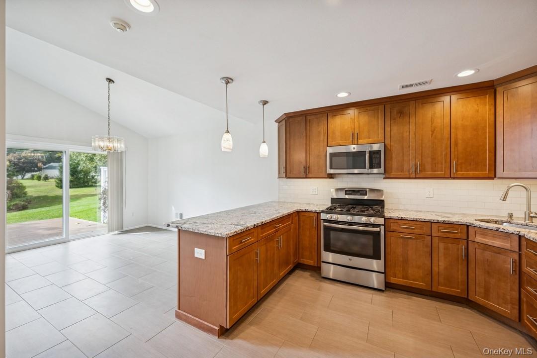 30 Quail Court, Manorville, NY 11949