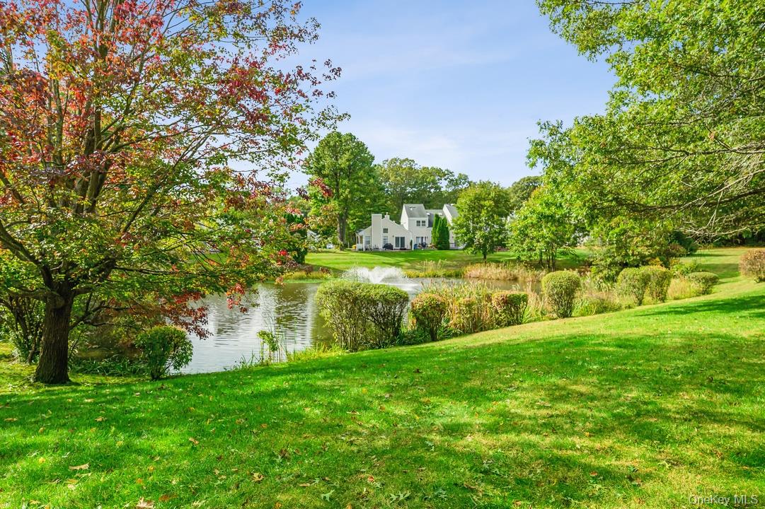 30 Quail Court, Manorville, NY 11949