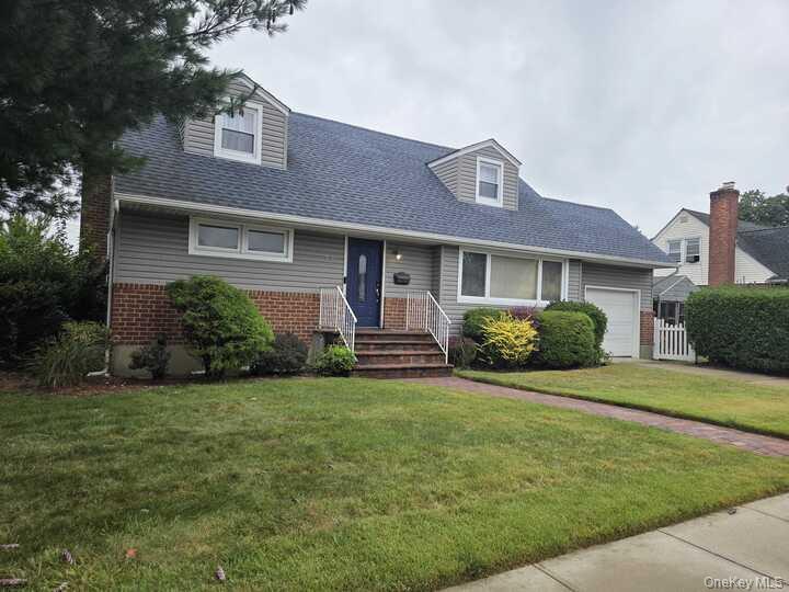 78 Spencer Place, Hempstead, NY 11550