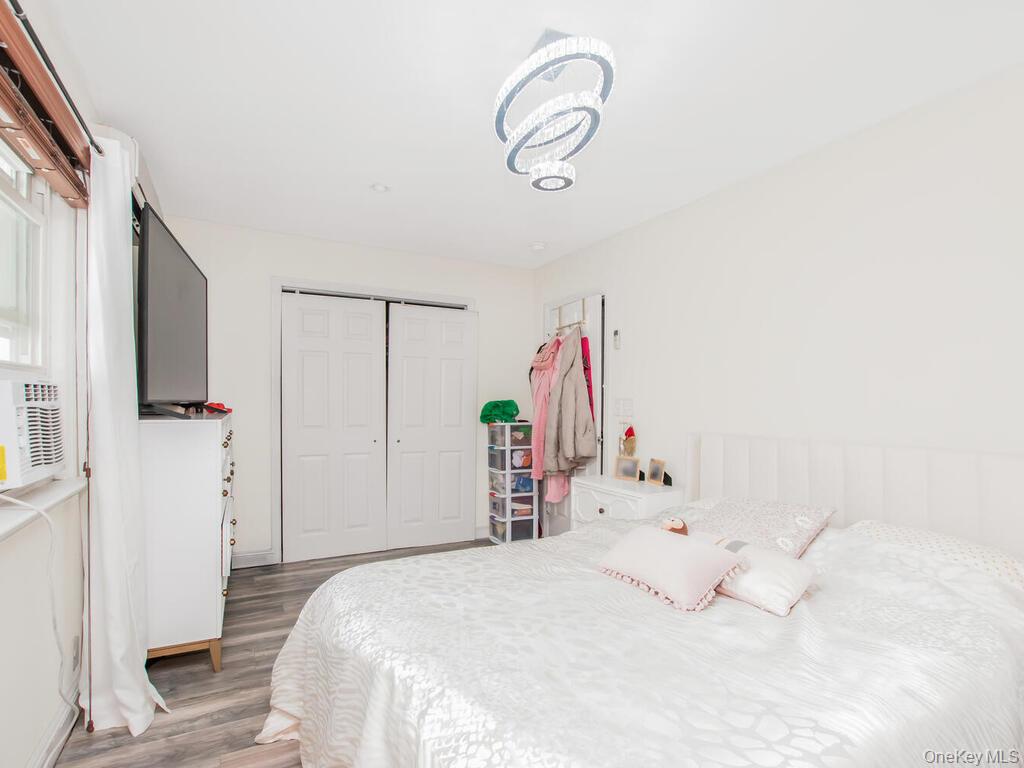 135 Midland Terrace, Yonkers, NY 10704