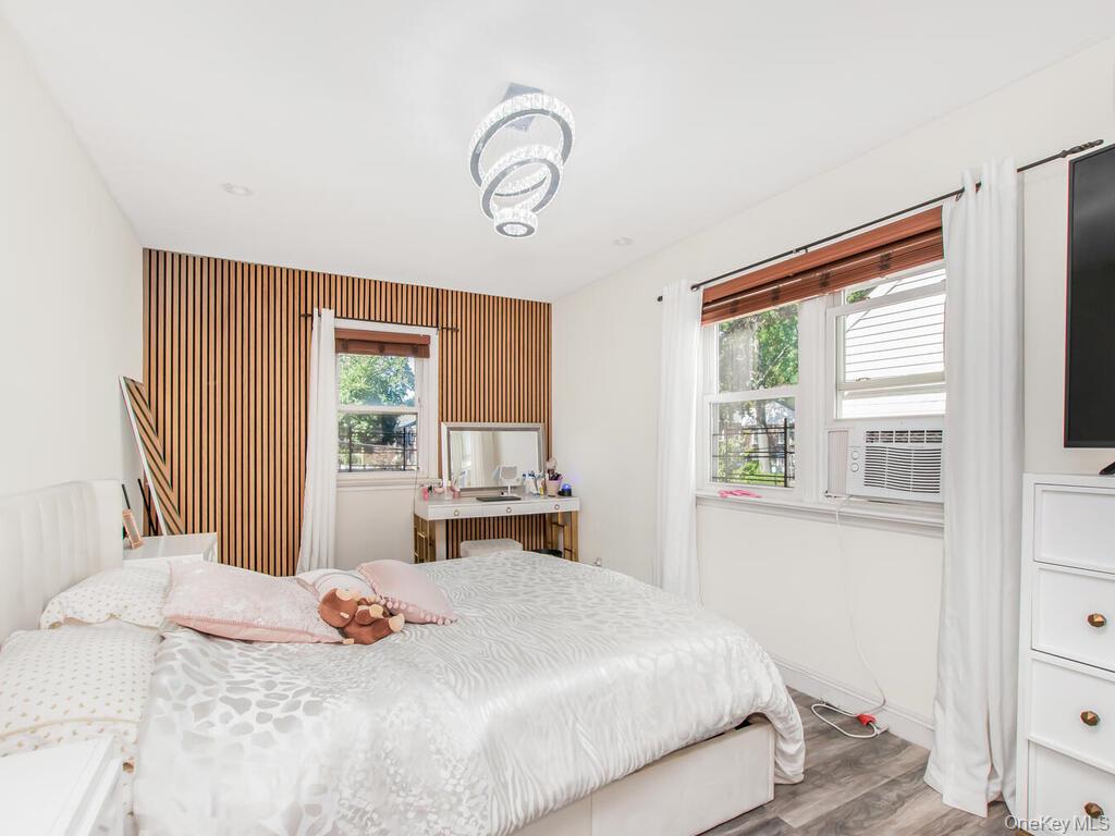 135 Midland Terrace, Yonkers, NY 10704