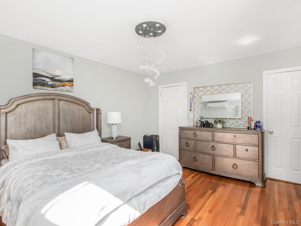 135 Midland Terrace, Yonkers, NY 10704