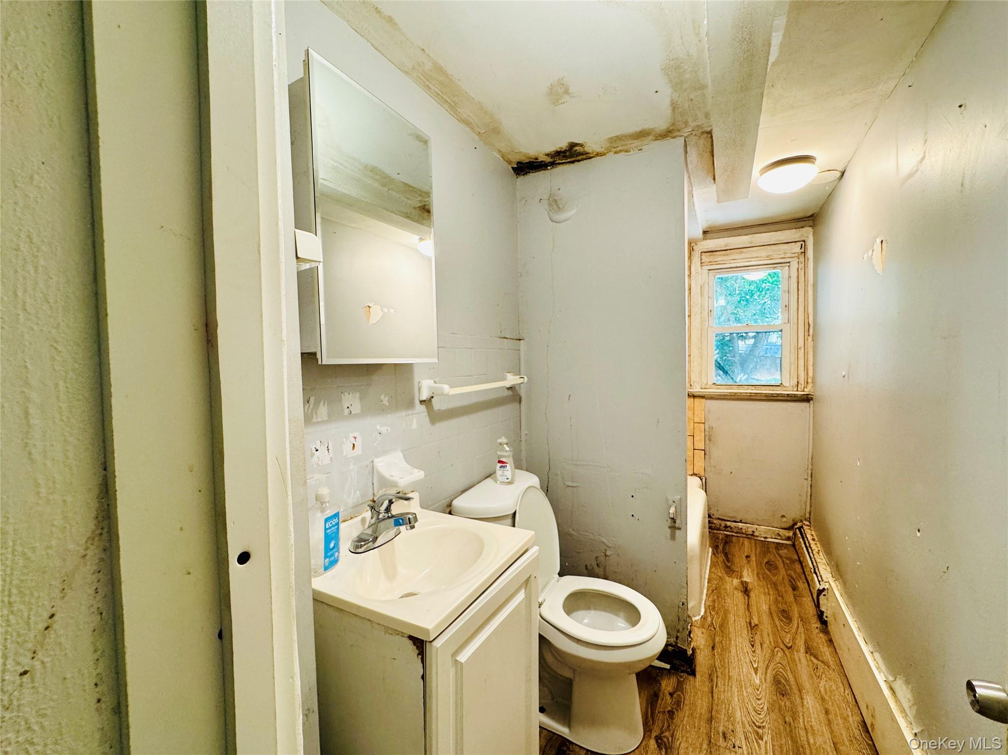 52 Benkard Avenue, Newburgh, NY 12550