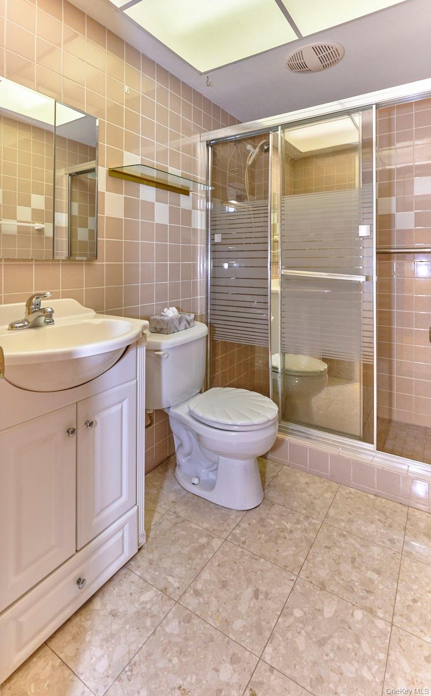 10 W Simmon, Callicoon, NY 12736