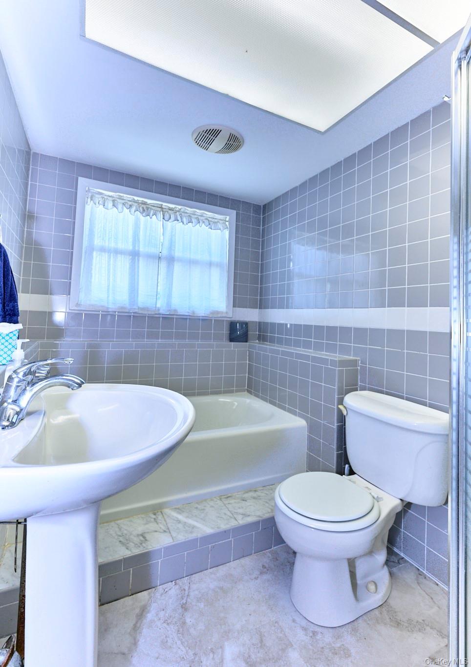 10 W Simmon, Callicoon, NY 12736