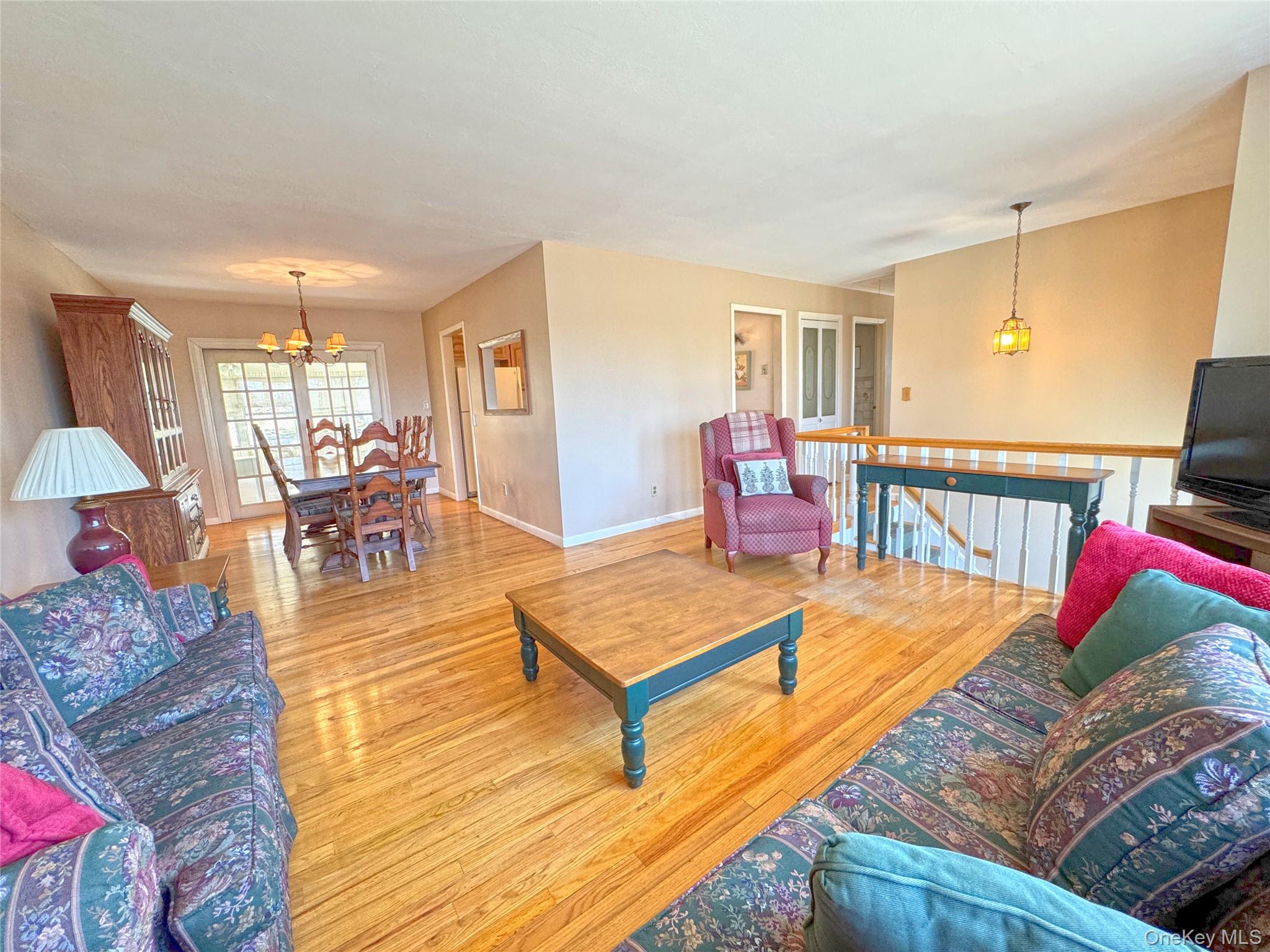 15 Ridge Road, Hopewell Junction, NY 12533