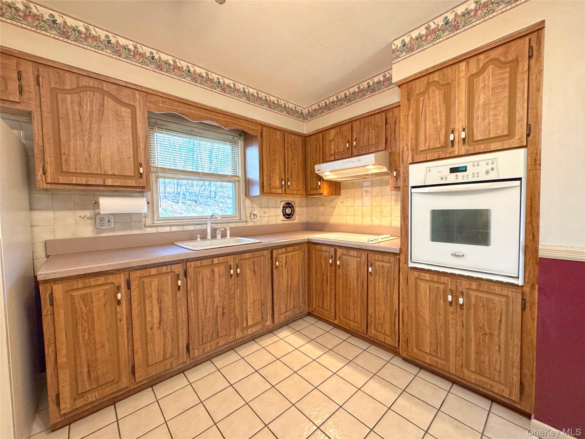 15 Ridge Road, Hopewell Junction, NY 12533