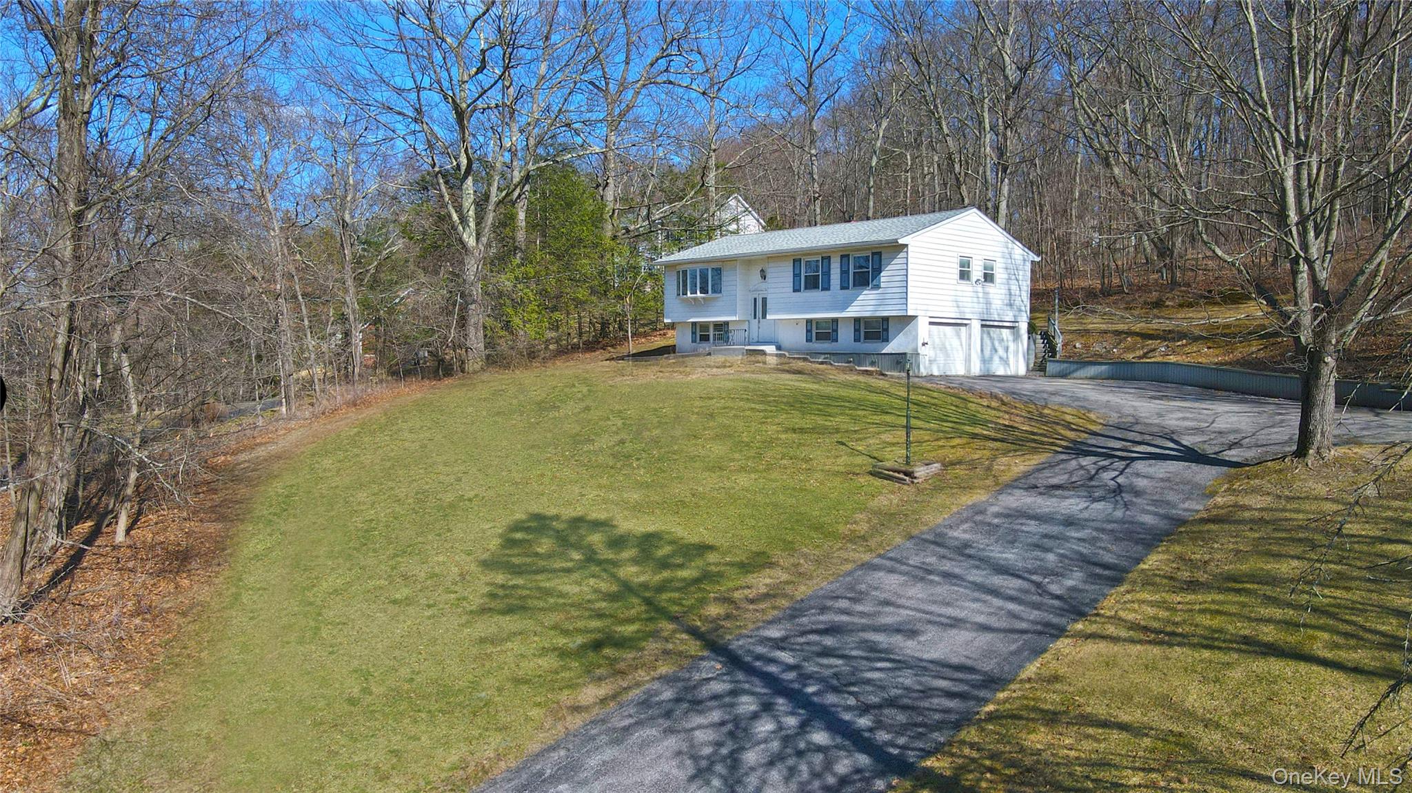 15 Ridge Road, Hopewell Junction, NY 12533