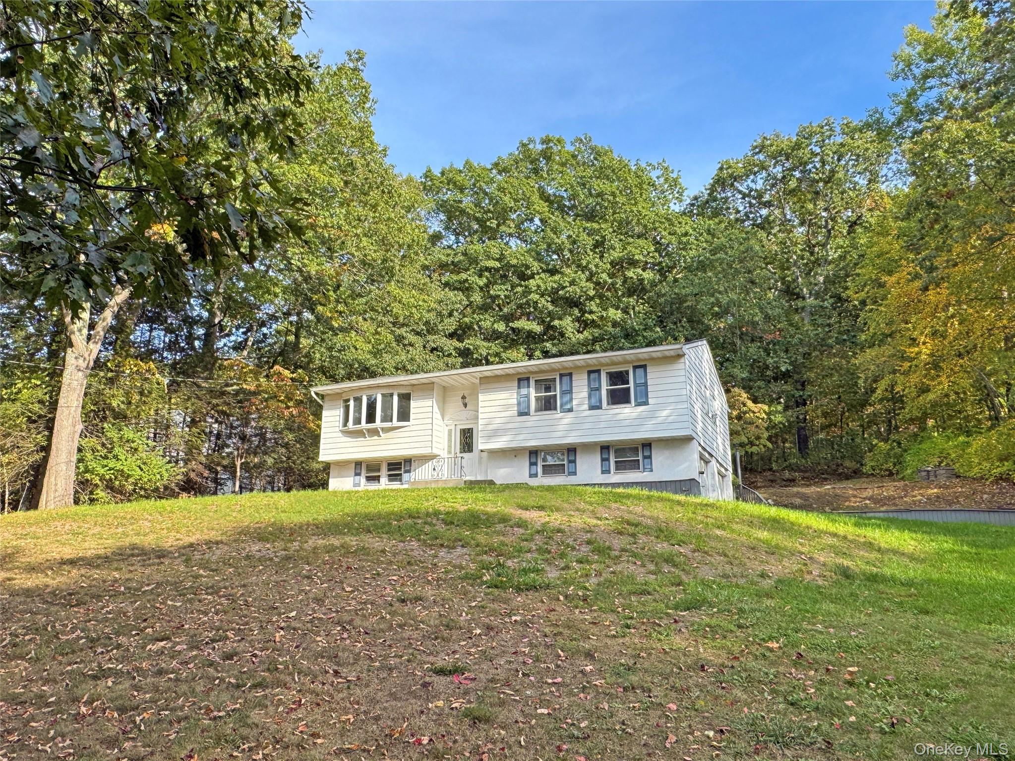 15 Ridge Road, Hopewell Junction, NY 12533
