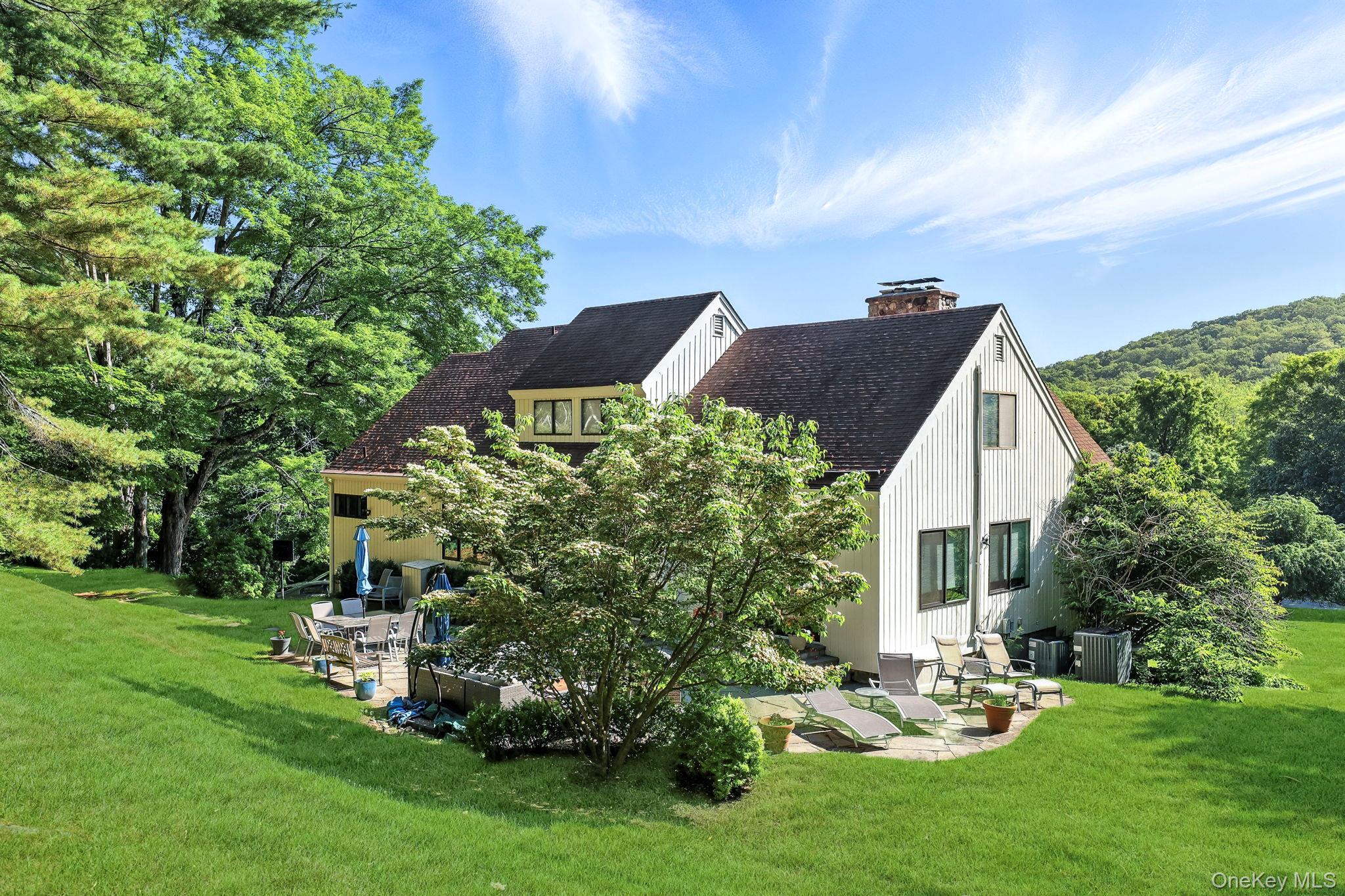 6 Whippoorwill Lake Road, Chappaqua, NY 10514