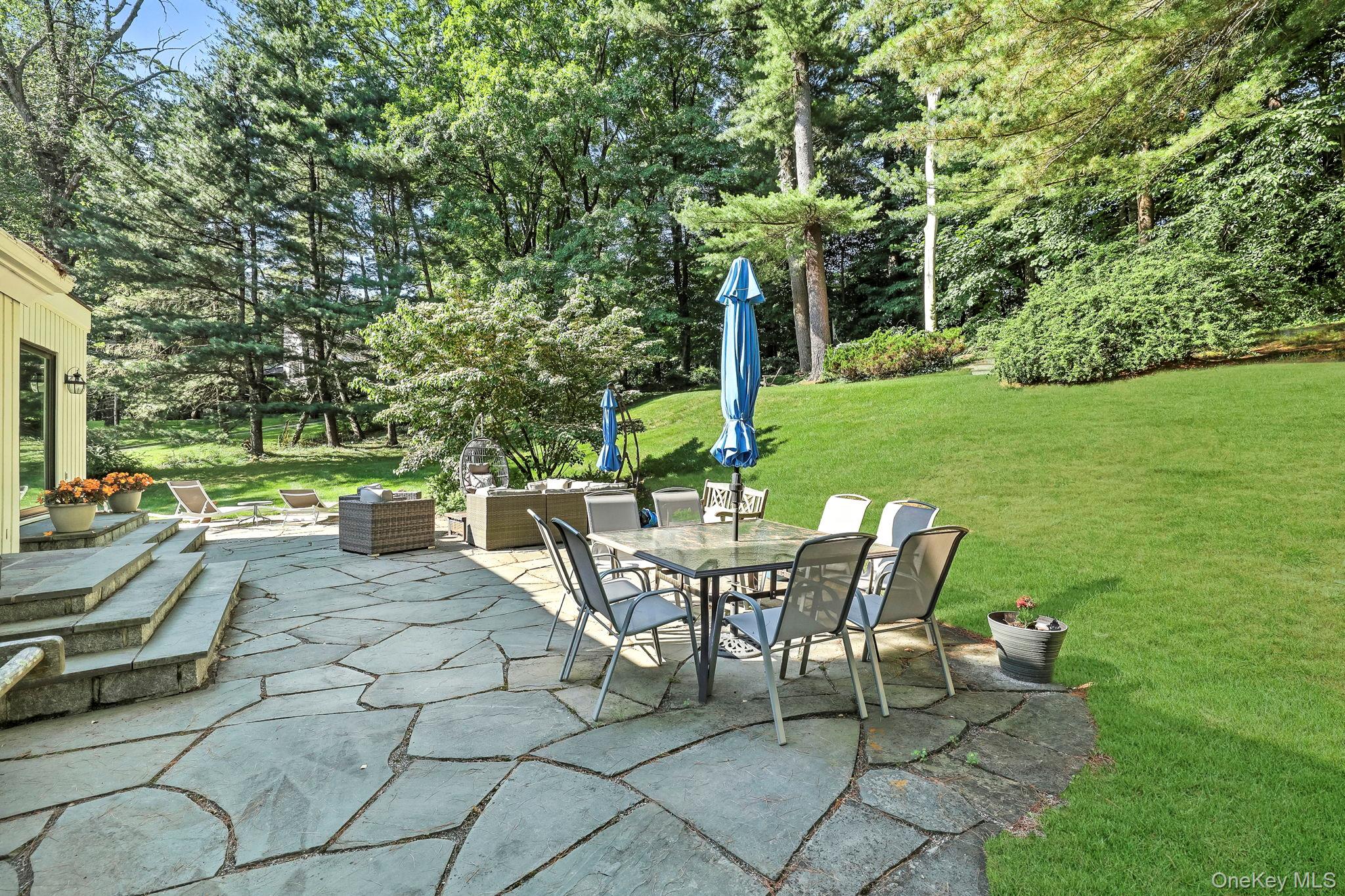 6 Whippoorwill Lake Road, Chappaqua, NY 10514