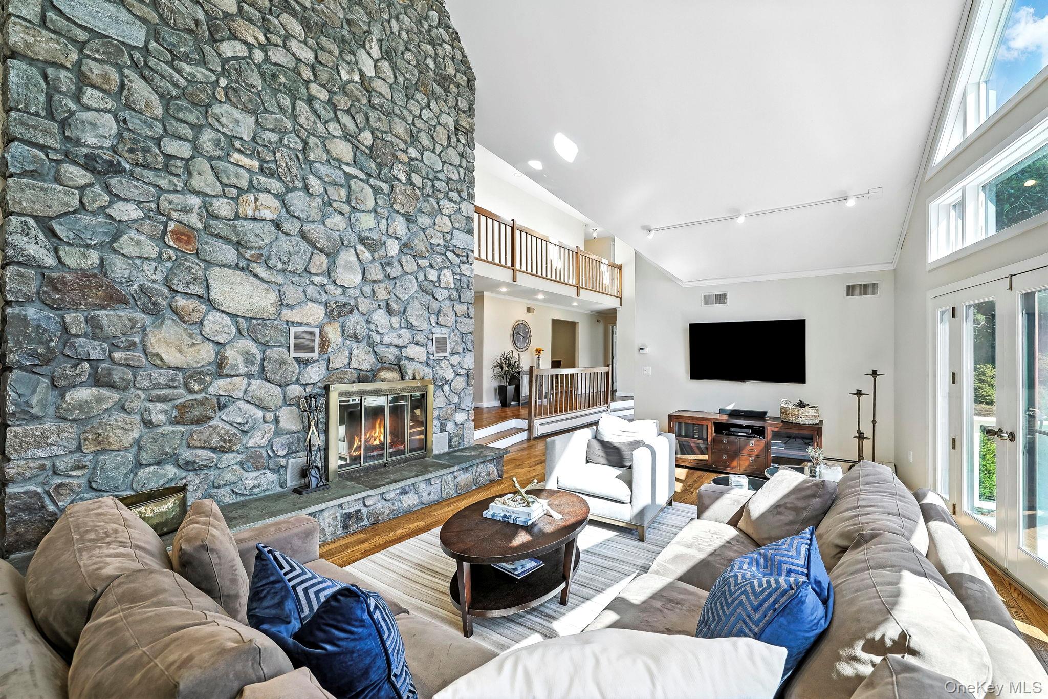 6 Whippoorwill Lake Road, Chappaqua, NY 10514