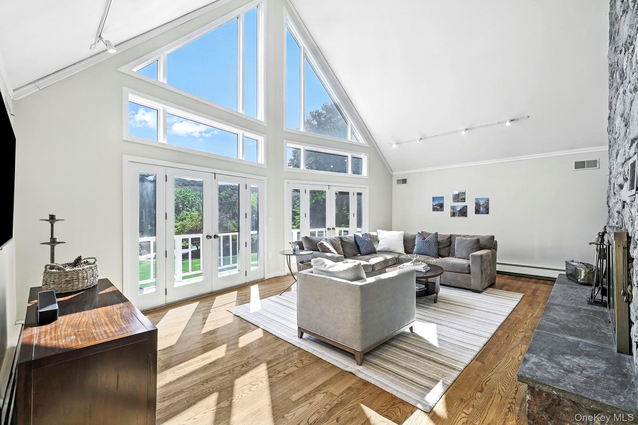 6 Whippoorwill Lake Road, Chappaqua, NY 10514