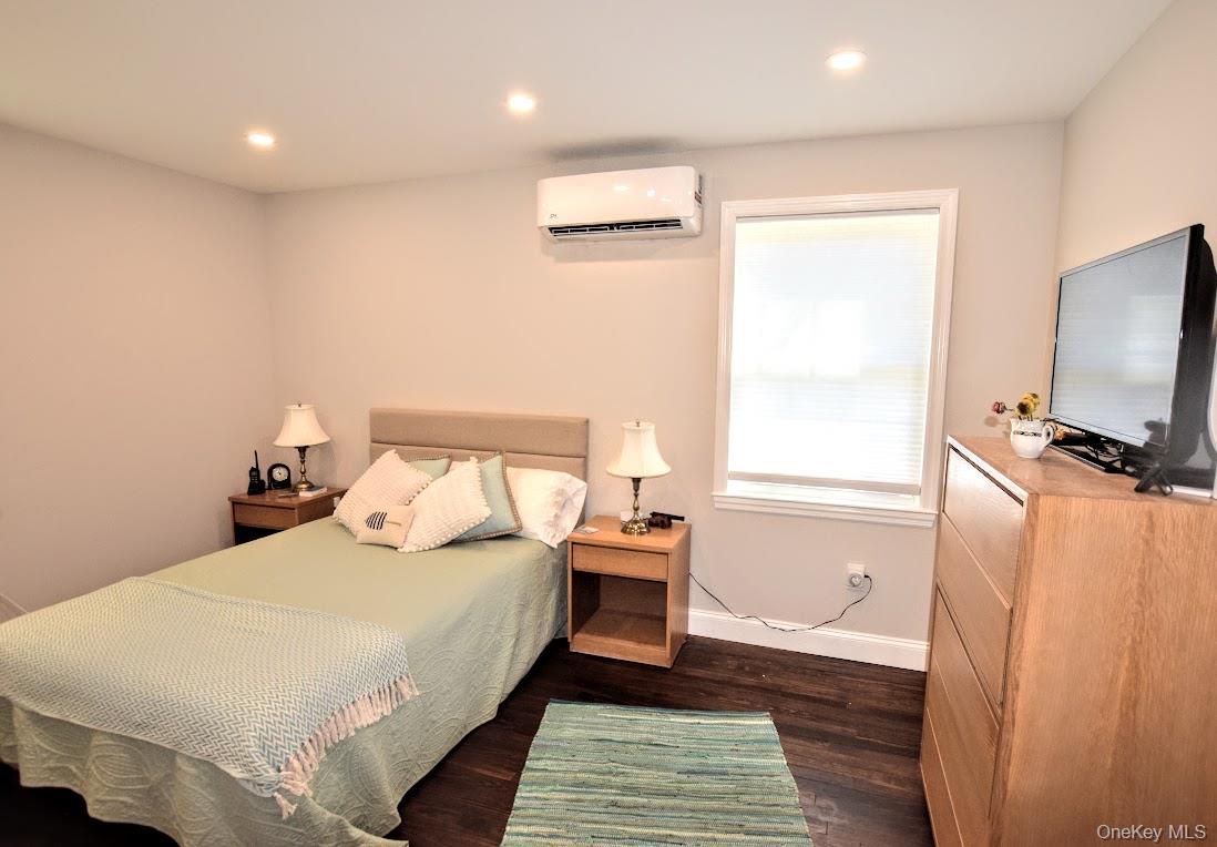 2 Otis Road, East Patchogue, NY 11772