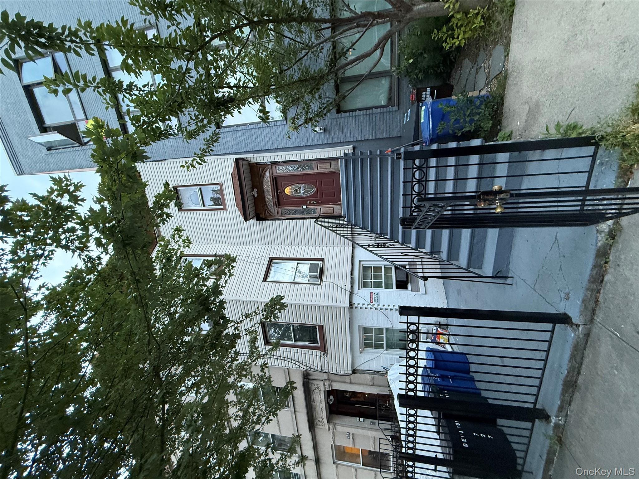 727 Decatur Street, Brooklyn, NY 11233