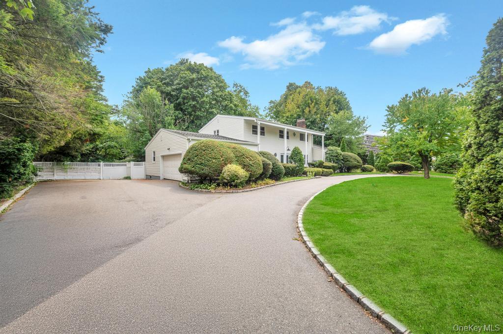 4 Cosgrove Drive, Glen Cove, NY 11542