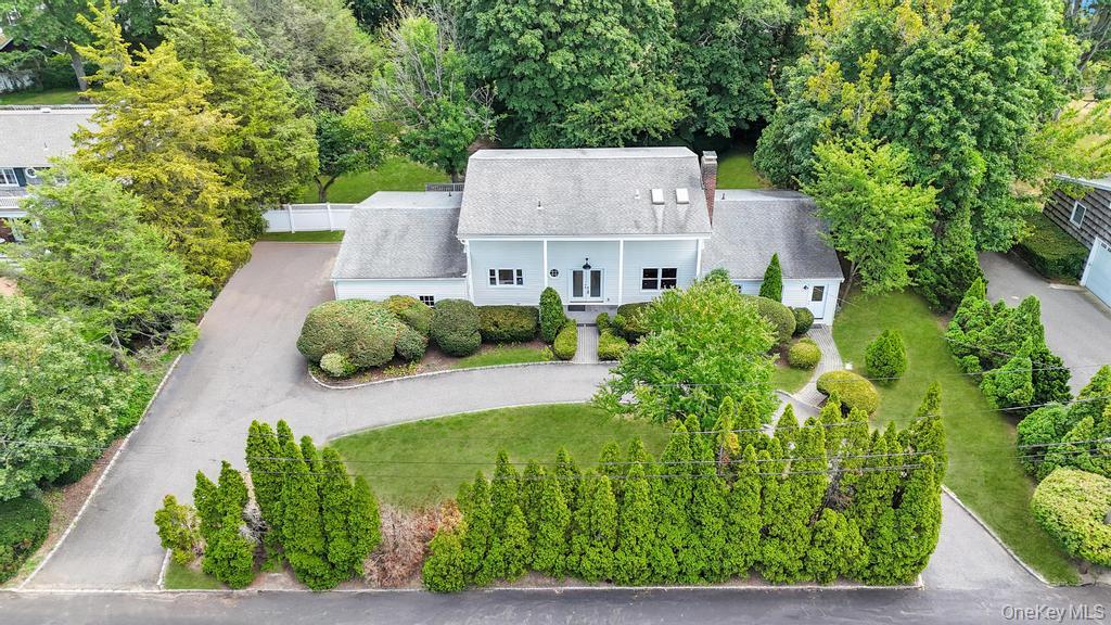 4 Cosgrove Drive, Glen Cove, NY 11542